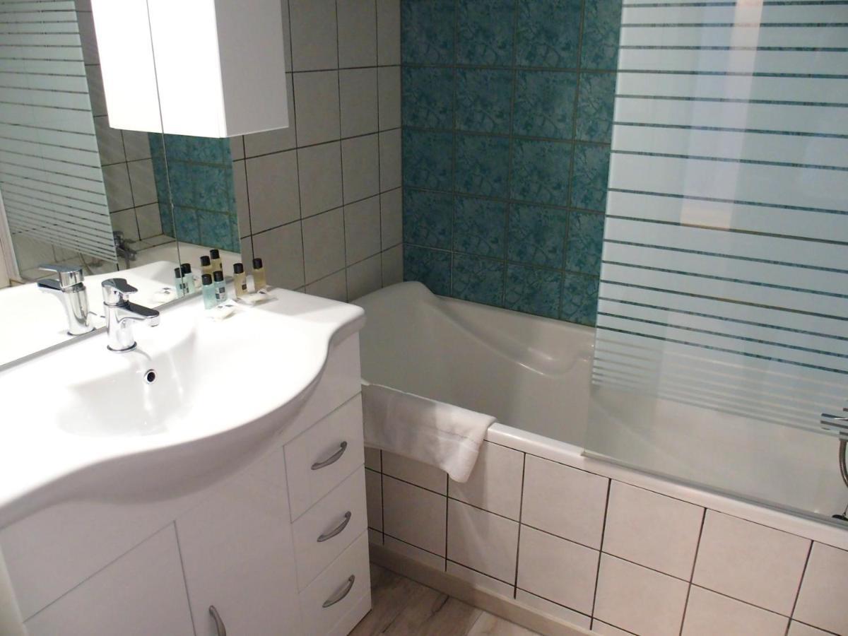 Hostellerie de l'Étoile Wasselonne Esterno foto