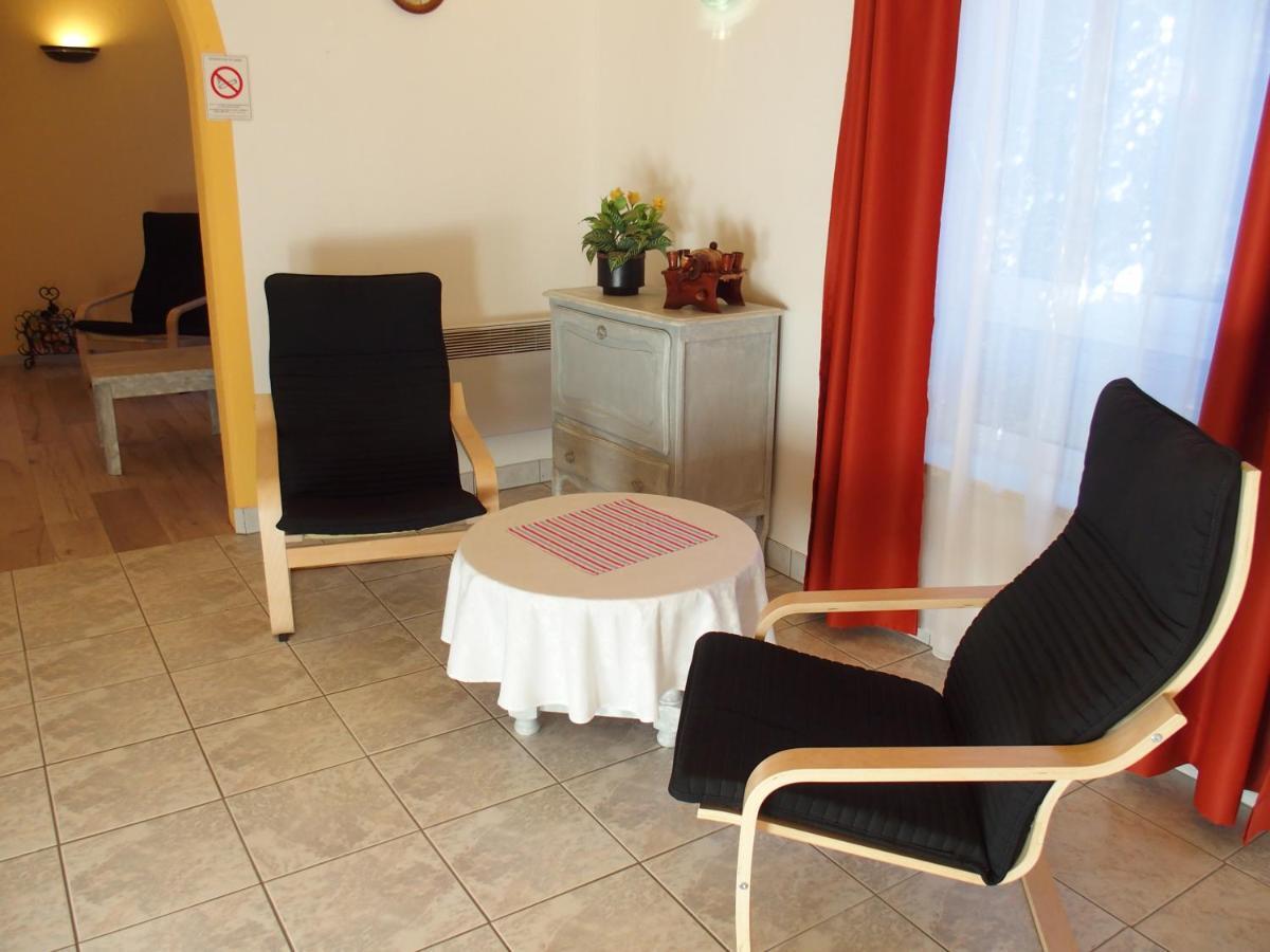 Hostellerie de l'Étoile Wasselonne Esterno foto
