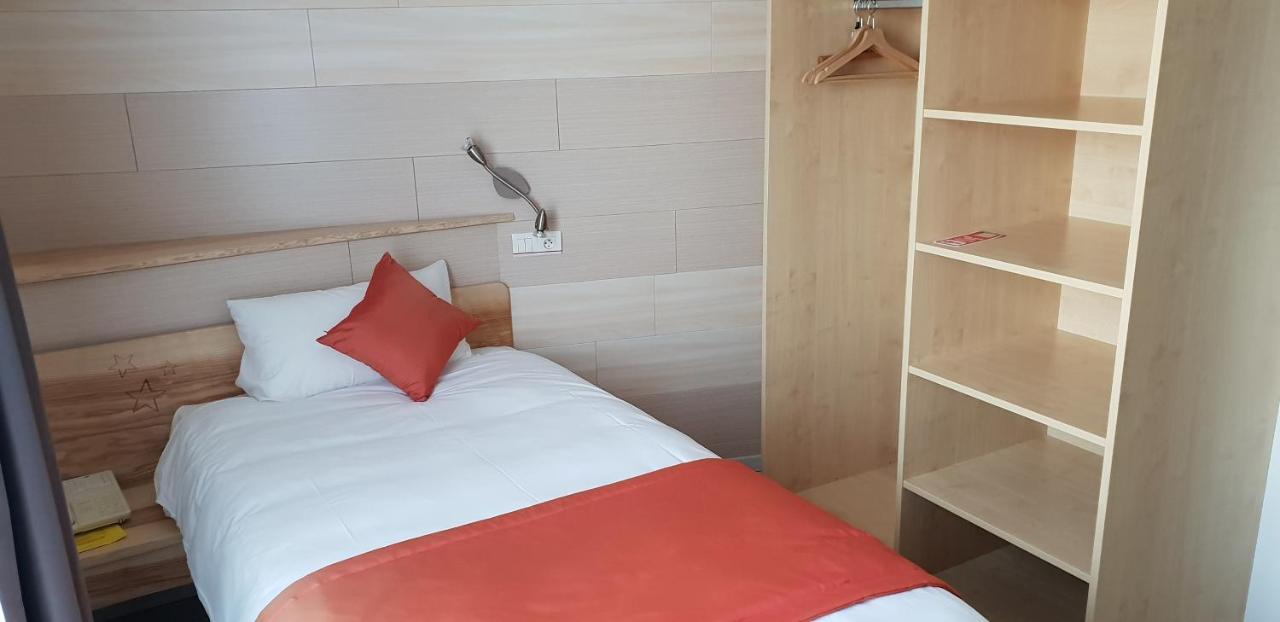 Hostellerie de l'Étoile Wasselonne Esterno foto